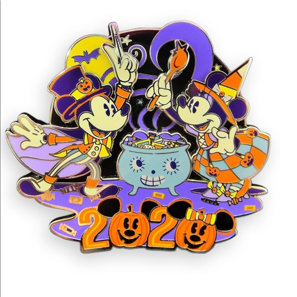 Mickey & Minnie Mouse Tricks Pin Halloween 2020